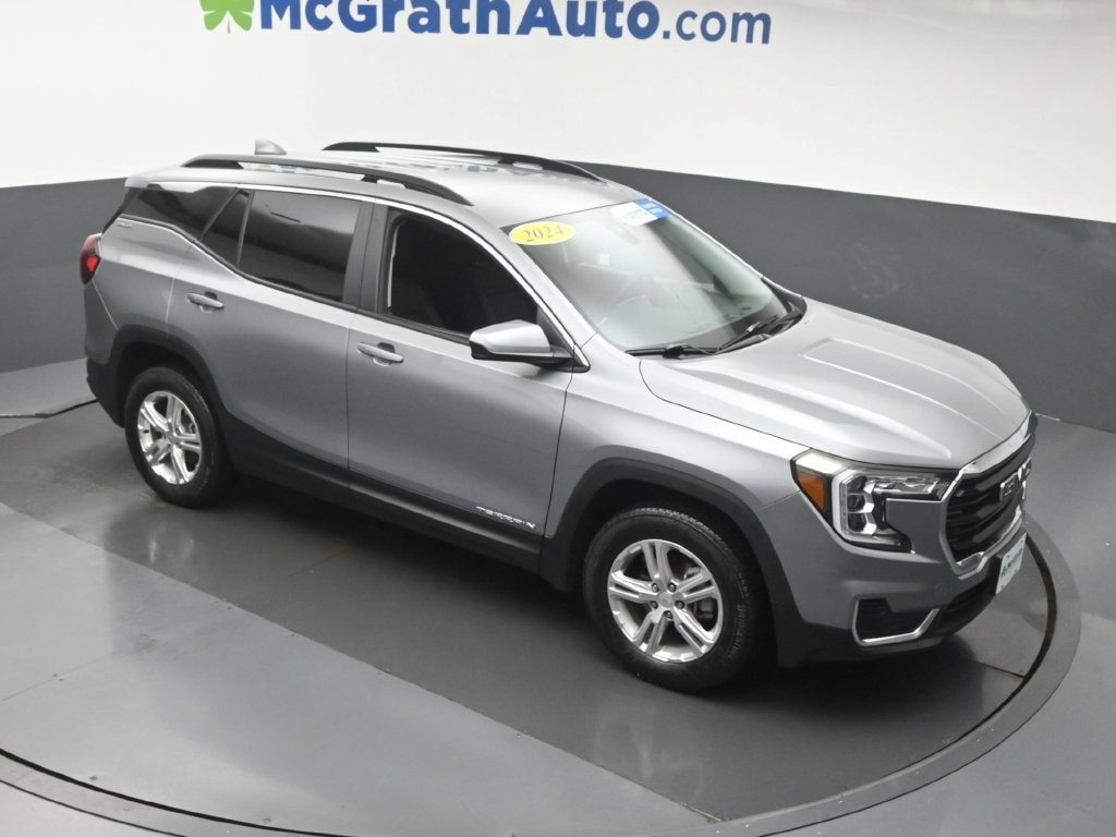 Used 2024 GMC Terrain SLE SUV
