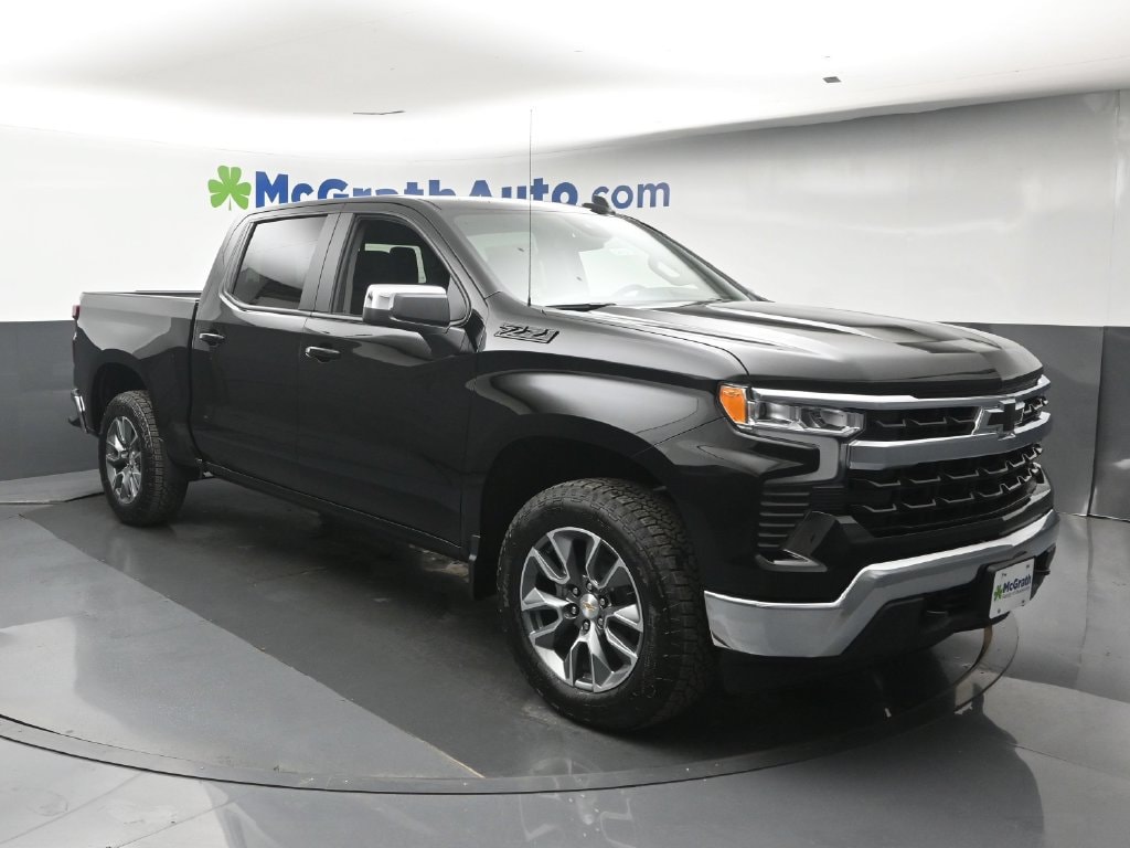 2026 Chevrolet Silverado 1500 LT - Photo 2