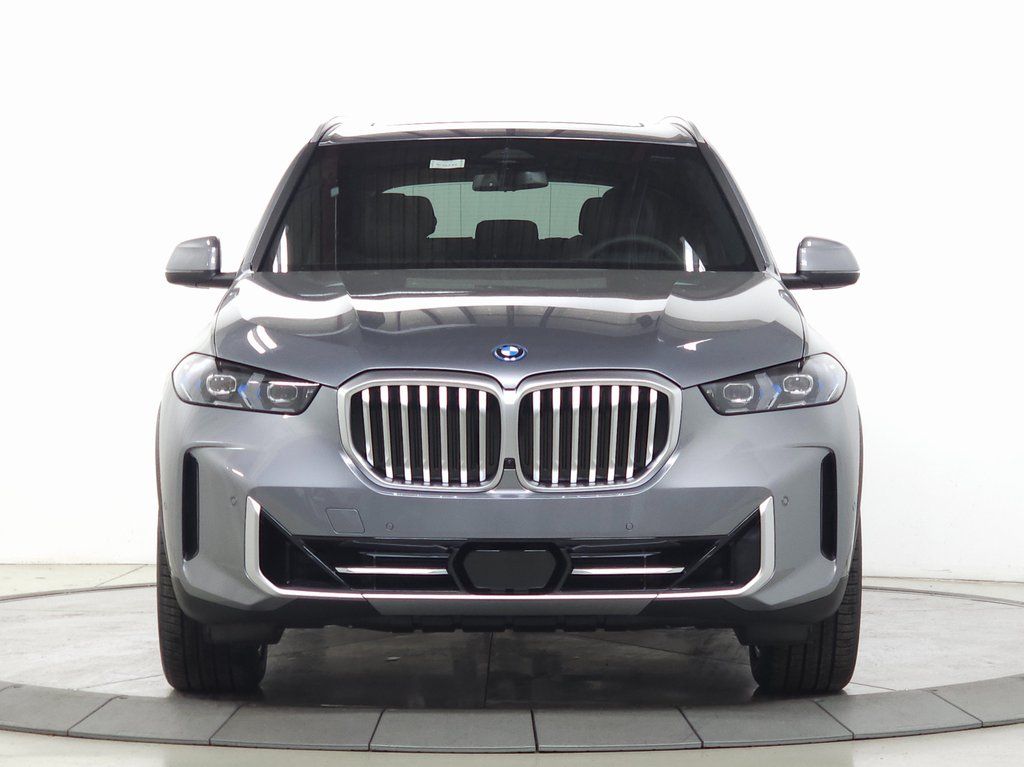 New 2026 BMW X5 xDrive50e SUV