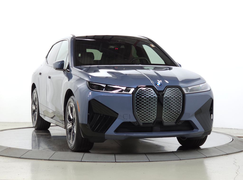 2024 BMW iX
