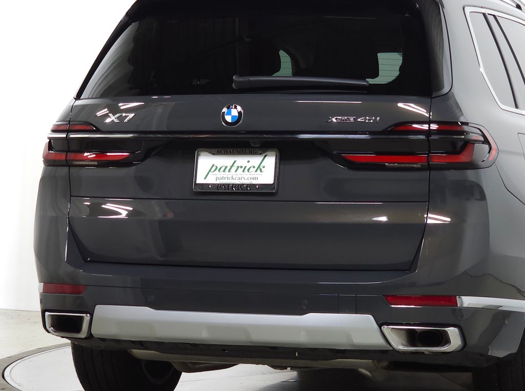 2026 BMW X7 40i - Photo 11