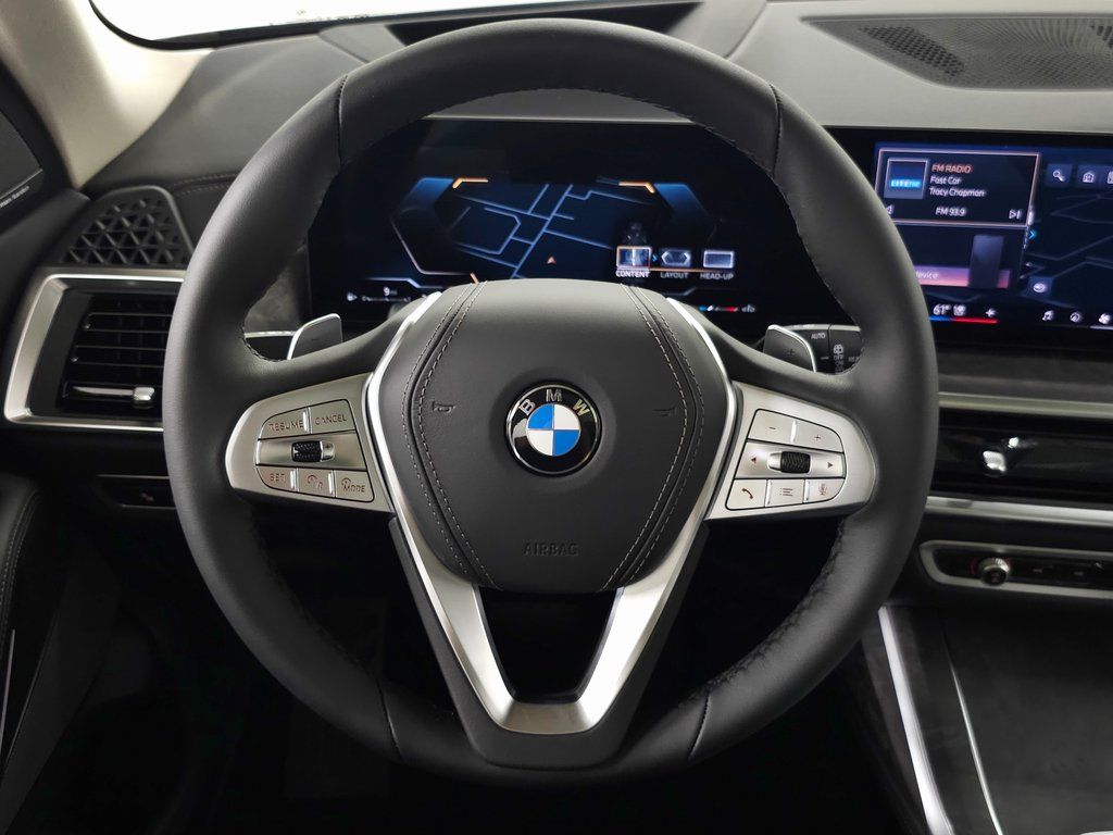 2026 BMW X7 40i - Photo 21