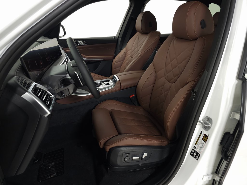 2026 BMW X5 40i - Photo 16