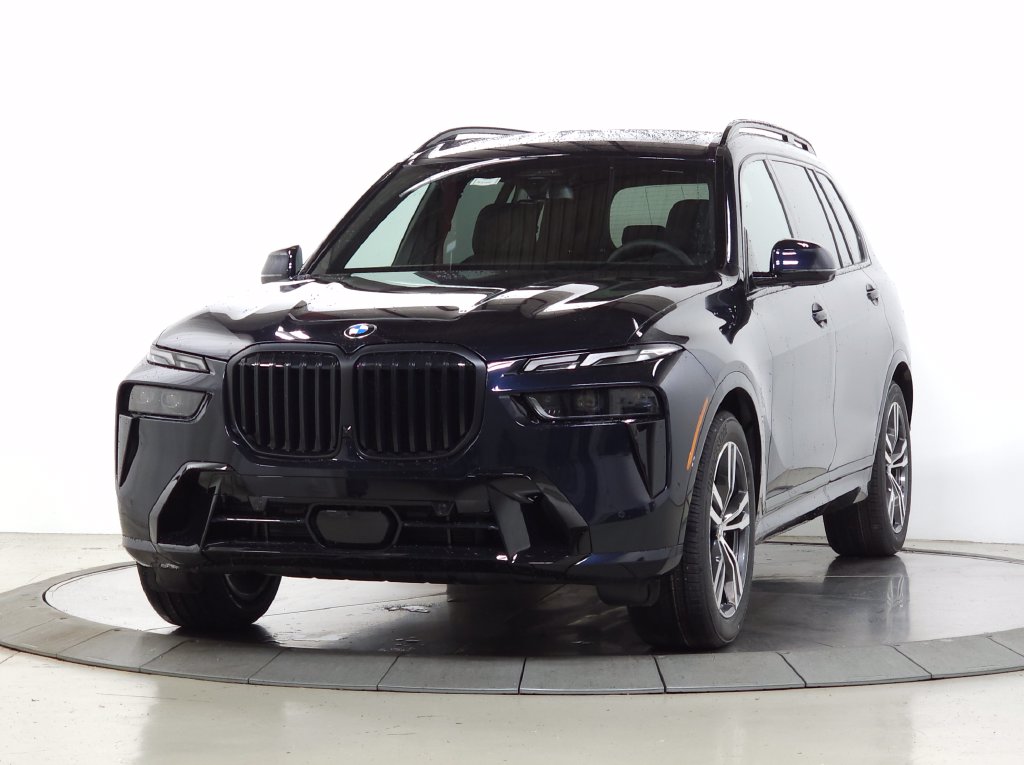 New 2027 BMW X7 xDrive40i M Sport Pro SUV