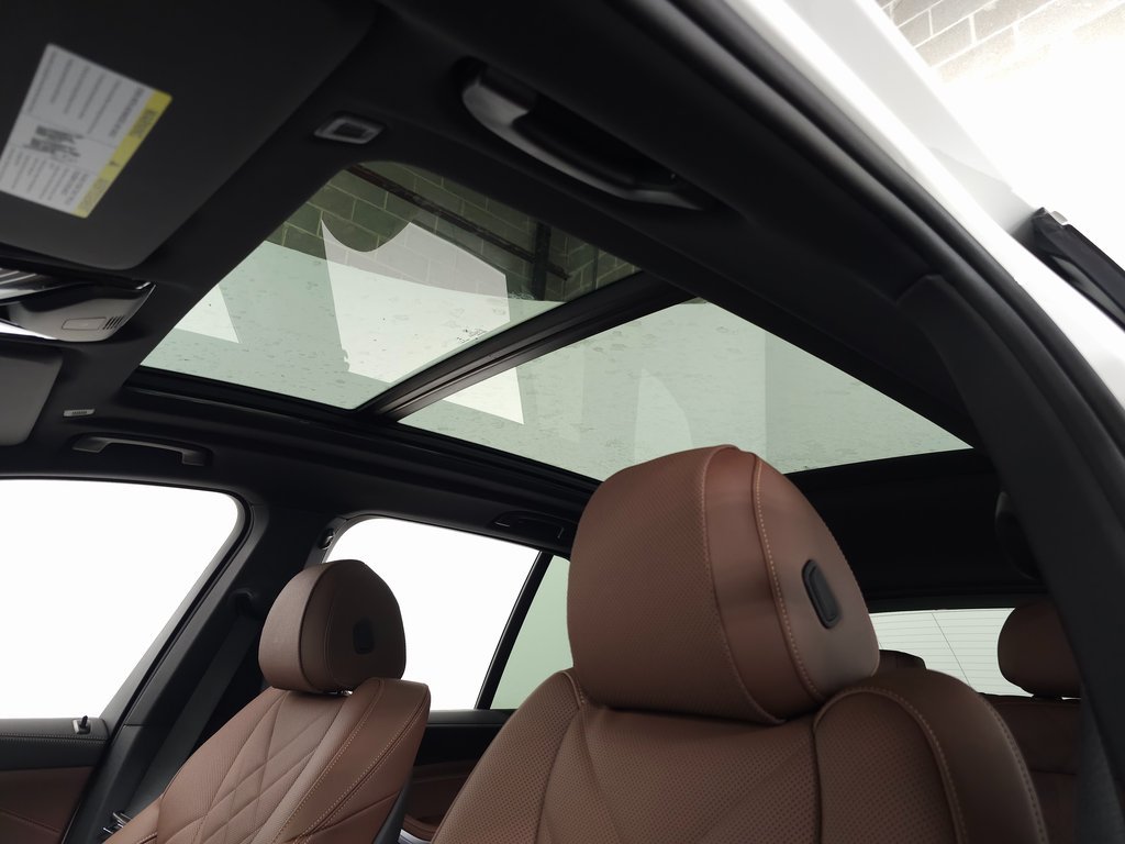 2026 BMW X5 40i - Photo 17
