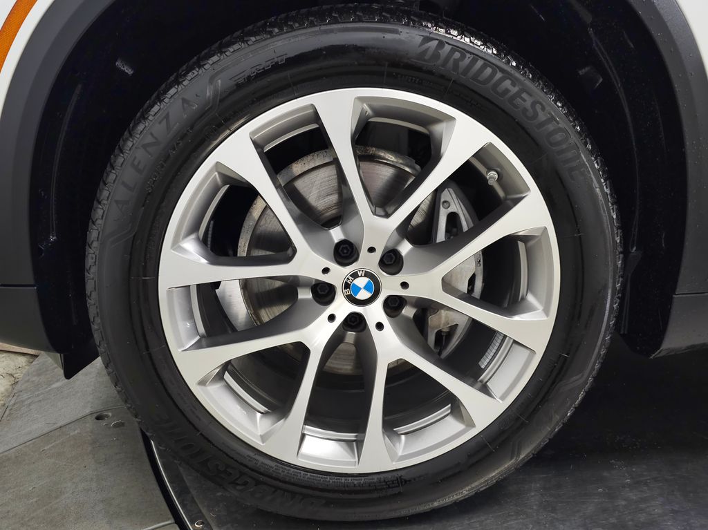 2026 BMW X5 40i - Photo 13