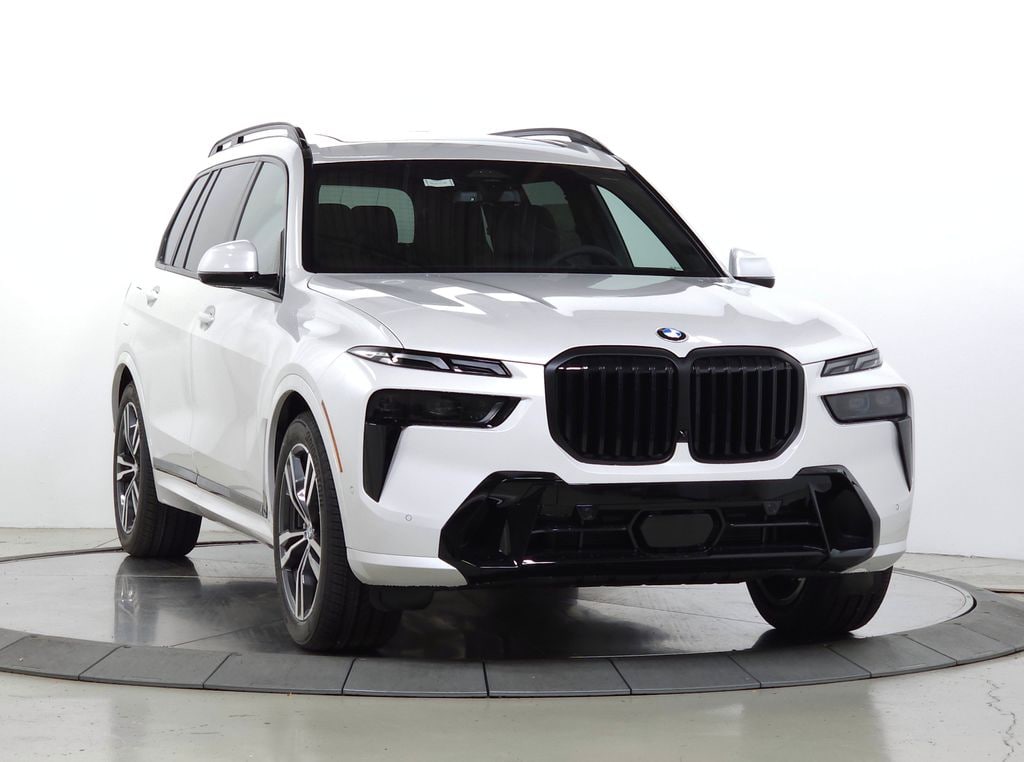 New 2027 BMW X7 xDrive40i M Sport Pro SUV