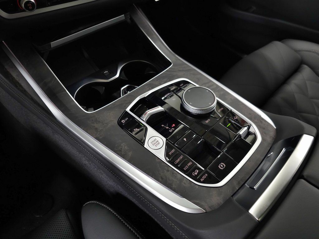 2026 BMW X7 40i - Photo 36