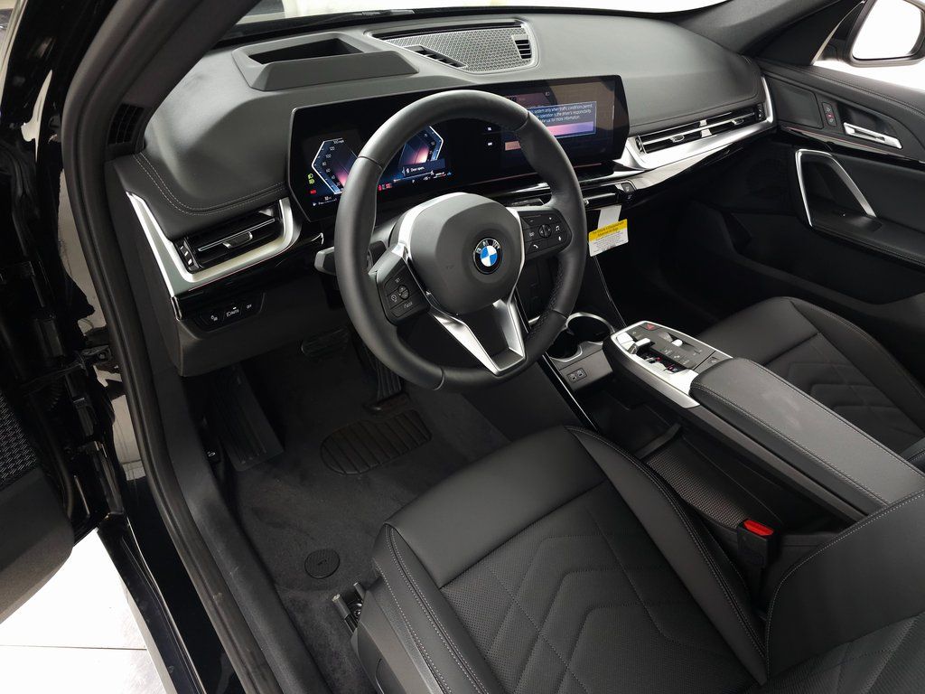 2026 BMW X1 28i - Photo 10