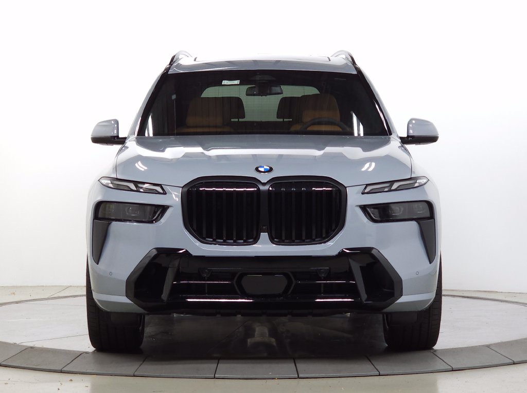 New 2027 BMW X7 xDrive40i SUV