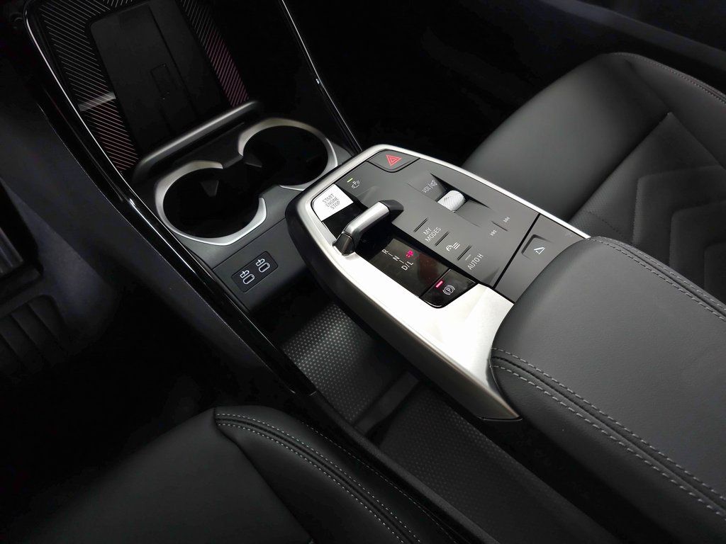 2026 BMW X1 28i - Photo 28