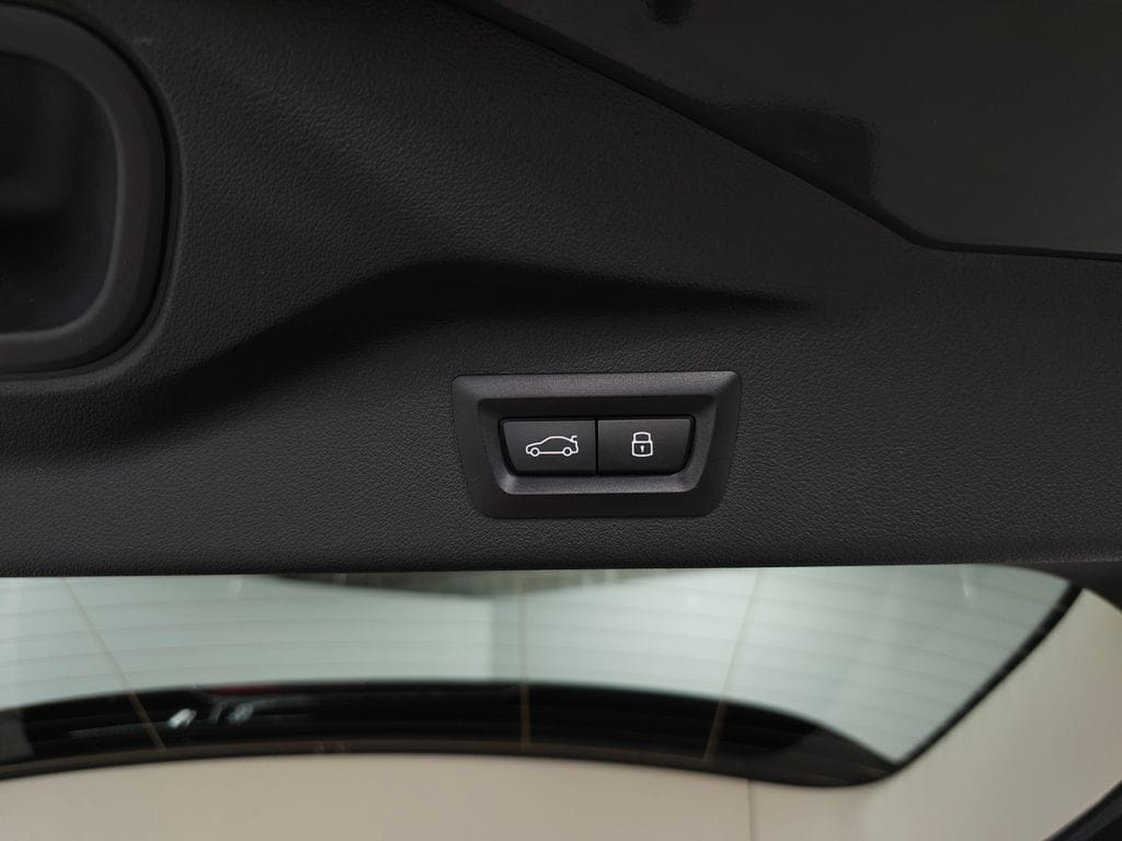 2026 BMW X7 40i - Photo 10