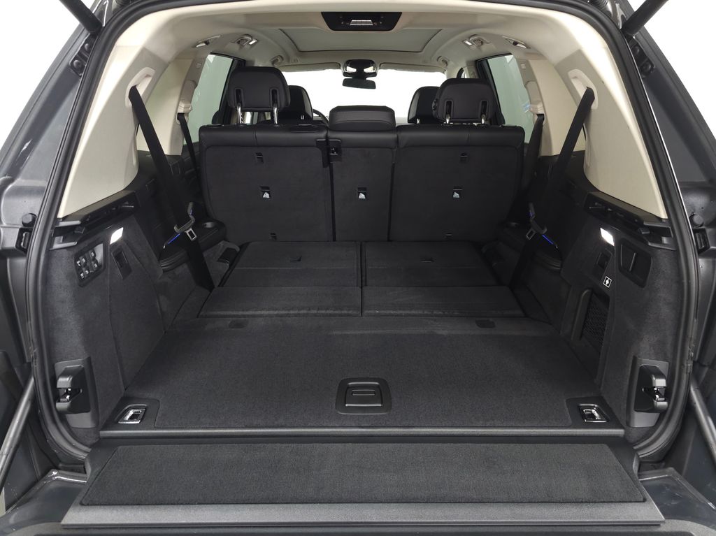 2026 BMW X7 40i - Photo 8