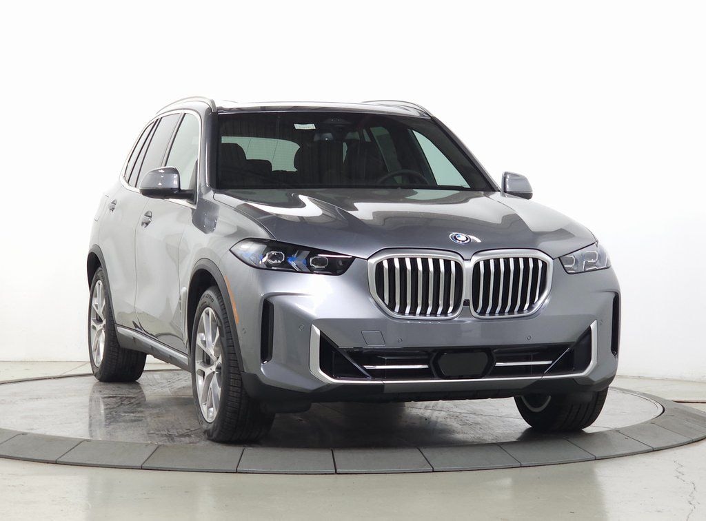 New 2026 BMW X5 xDrive50e SUV