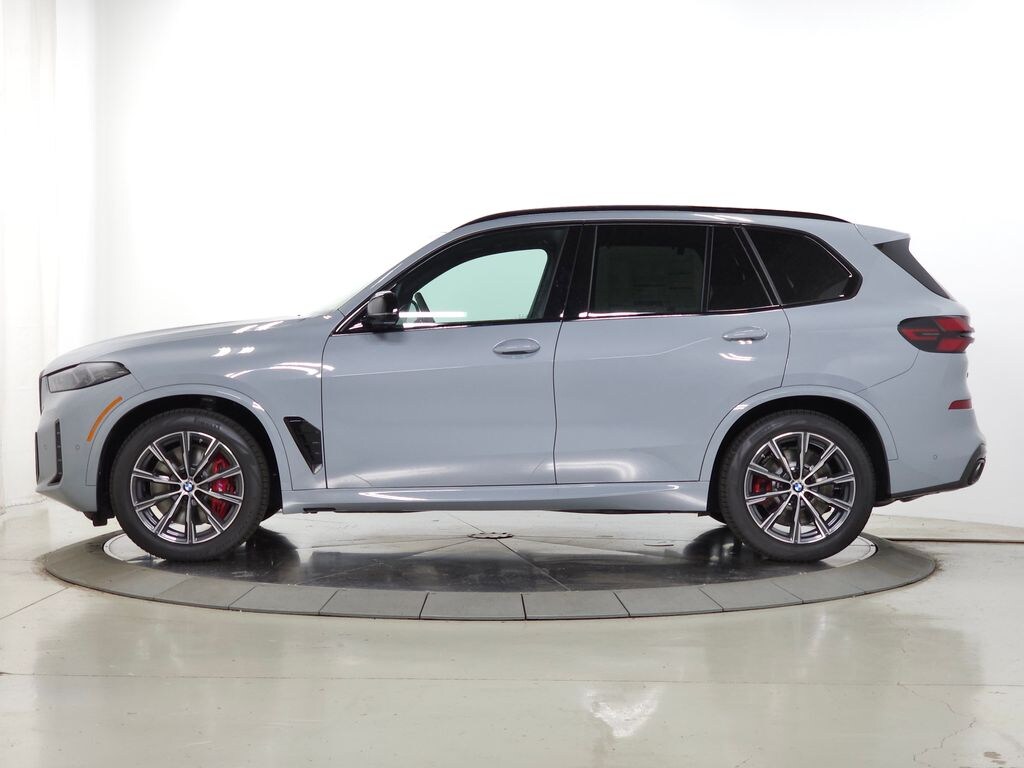 New 2026 BMW X5 M60i SUV