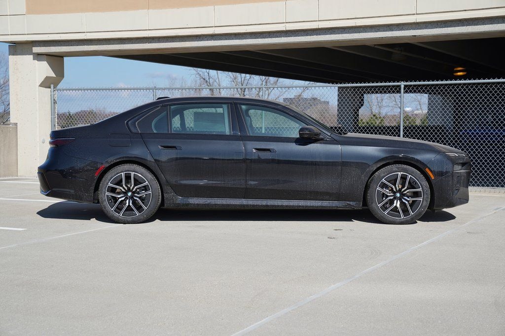 New 2026 BMW 7 Series 740i xDrive M Sport Sedan