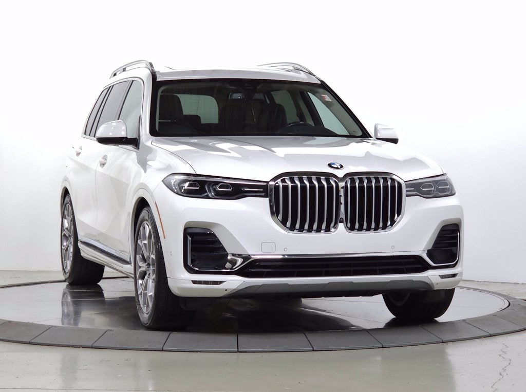 2022 BMW X7