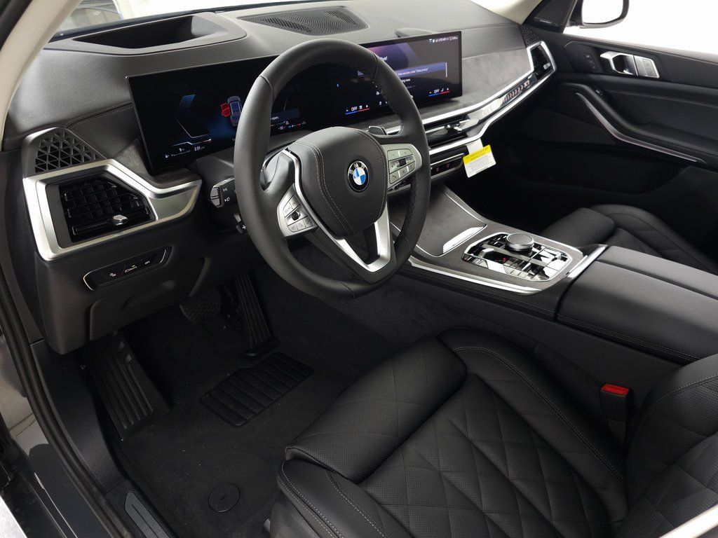 2026 BMW X7 40i - Photo 17