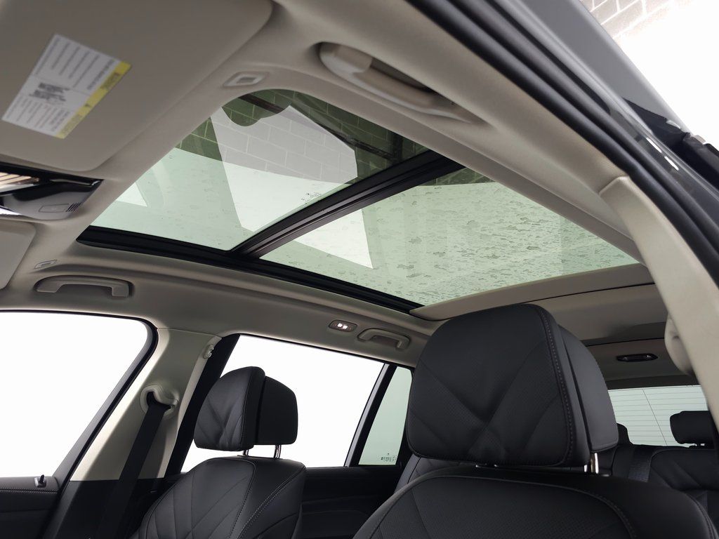 2026 BMW X7 40i - Photo 19