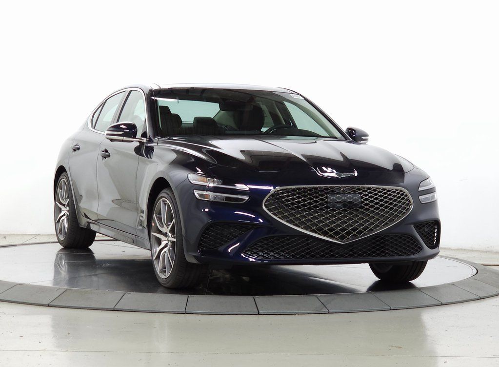  Genesis G70