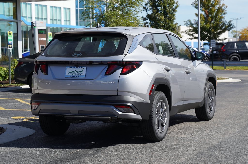 New 2026 Hyundai Tucson Hybrid Blue SE SUV