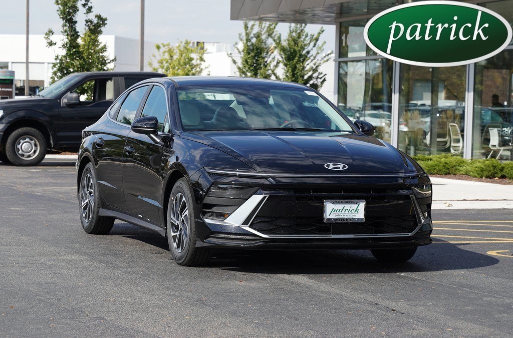 New 2026 Hyundai Sonata Hybrid Blue Sedan