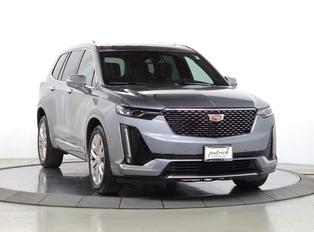  Cadillac XT6