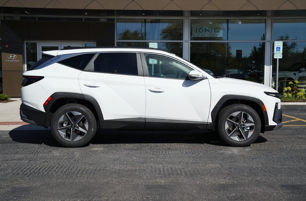 New 2026 Hyundai Tucson SEL Premium SUV