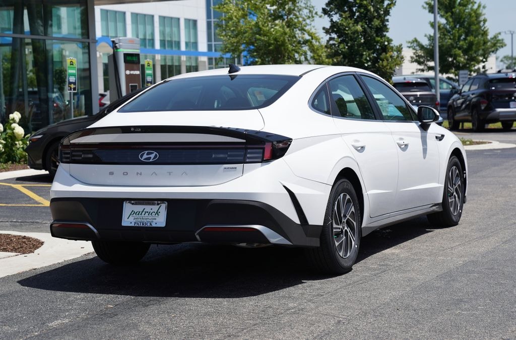 New 2026 Hyundai Sonata Hybrid Blue Sedan