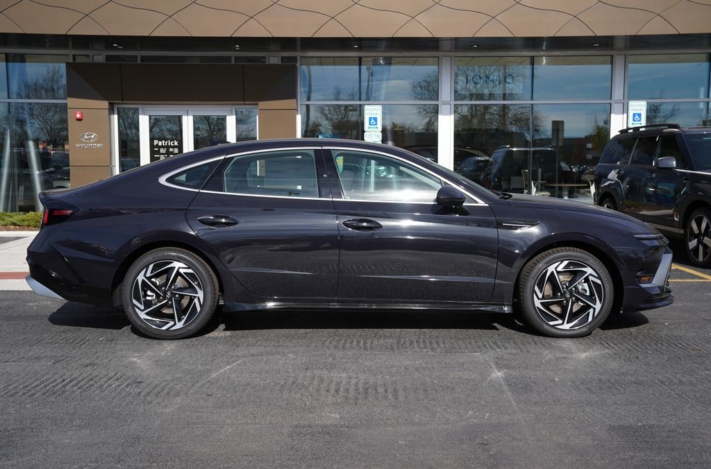 New 2026 Hyundai Sonata SEL Sport Sedan