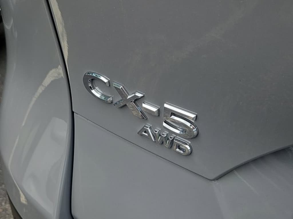 New 2026 Mazda CX-5 2.5 S Preferred AWD Sport Utility