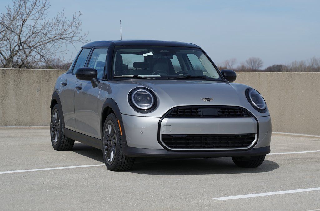  MINI Cooper 4 Door