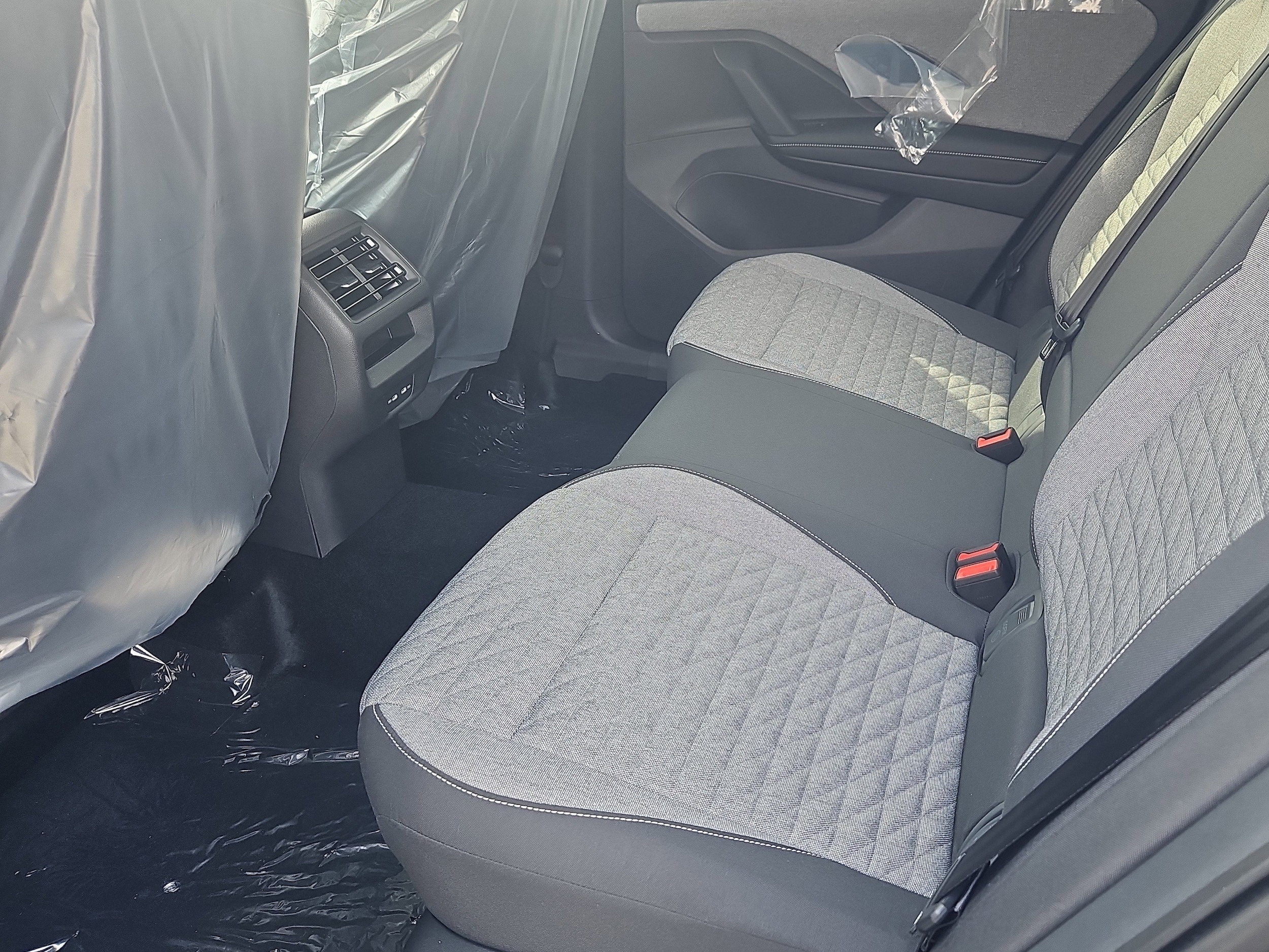 2026 Volkswagen Tiguan S - Photo 15
