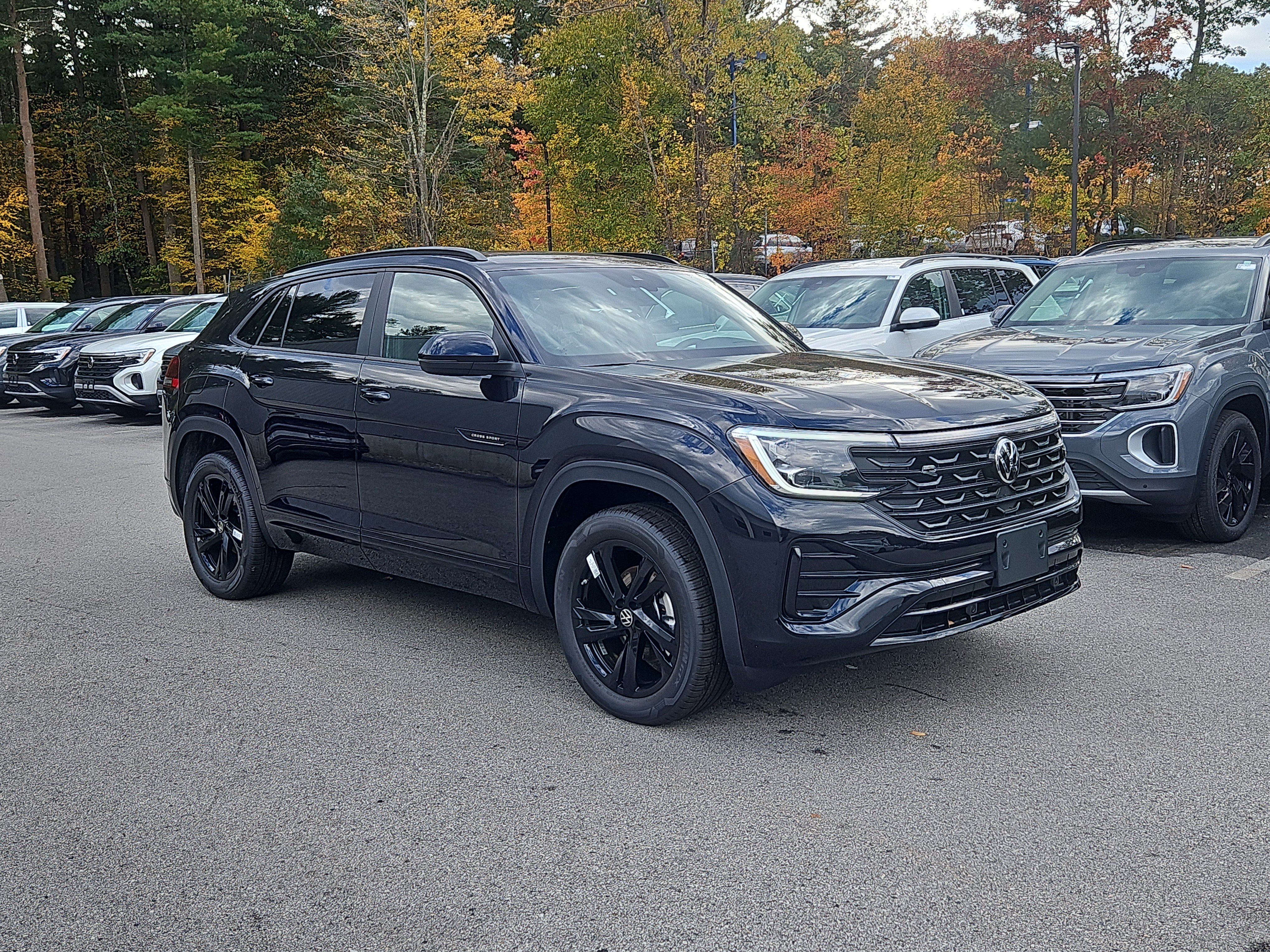 2026 Volkswagen Atlas Cross Sport SEL R-Line Black SUV