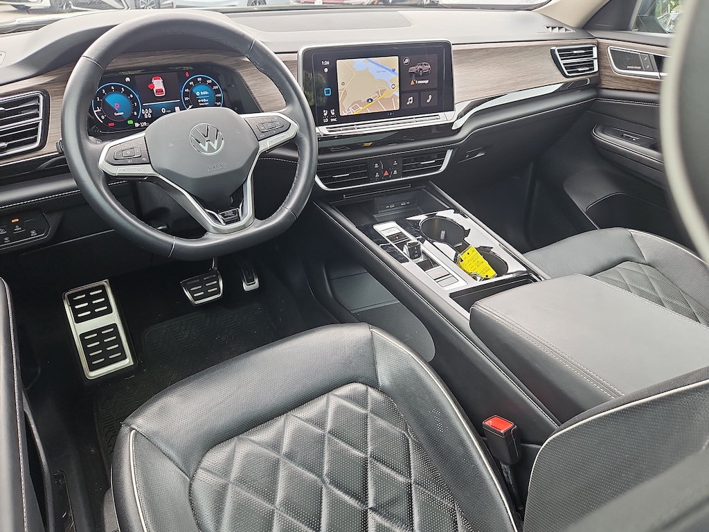 Certified 2024 Volkswagen Atlas 2.0T SEL Premium R-Line 2.0T SEL Premium R-Line 4MOTION