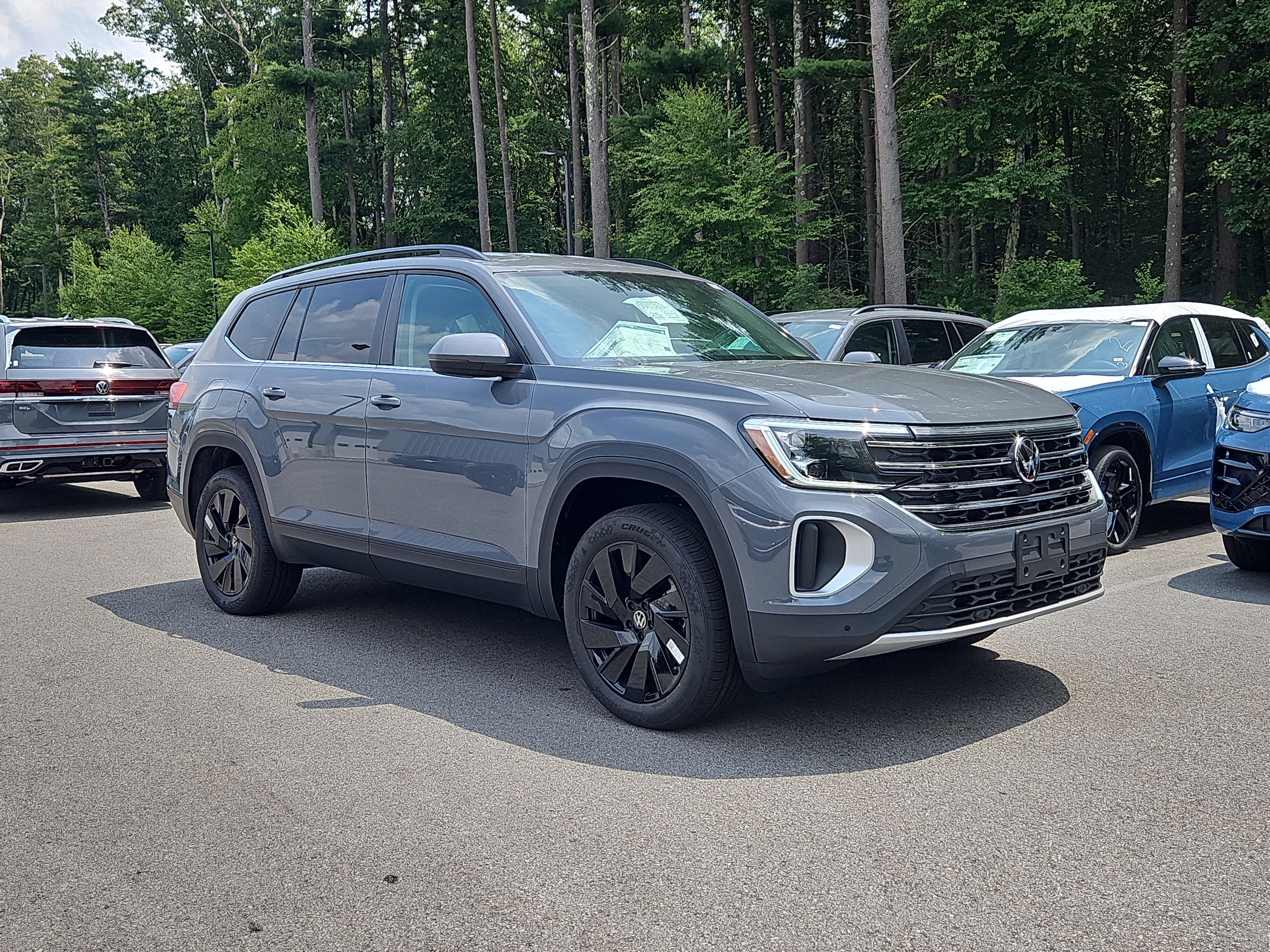 2026 Volkswagen Atlas SE w/Technology SUV