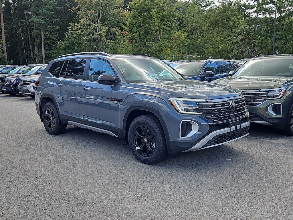 New 2026 Volkswagen Atlas Peak Edition SUV