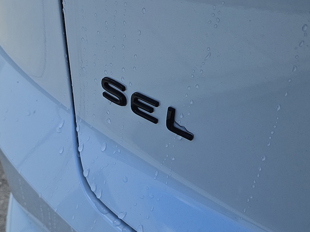 New 2026 Volkswagen Atlas Cross Sport SEL R-Line Black SUV