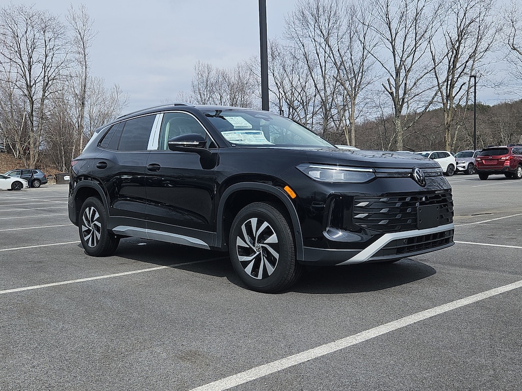 New 2026 Volkswagen Tiguan S SUV