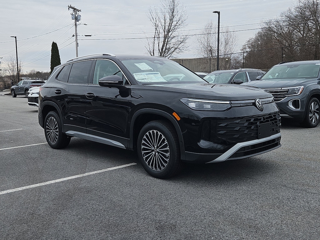 New 2026 Volkswagen Tiguan S SUV