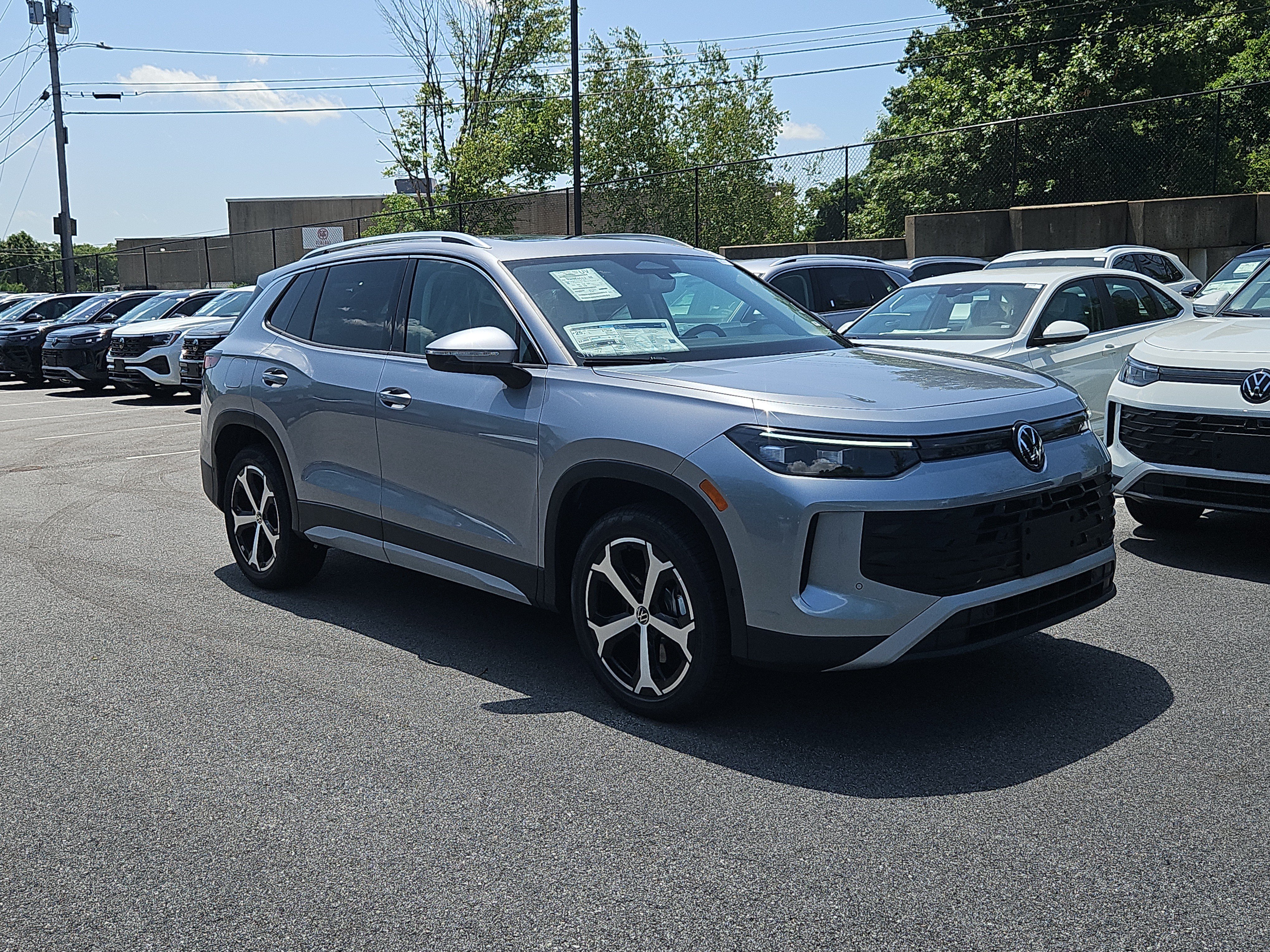 2026 Volkswagen Tiguan SE SUV