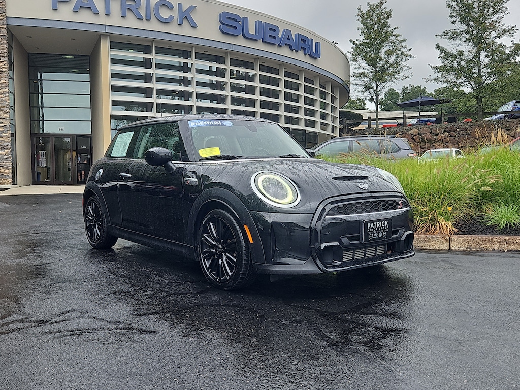 Used 2023 MINI Hardtop 2 Door Cooper S Classic Cooper S Classic FWD *Ltd Avail*