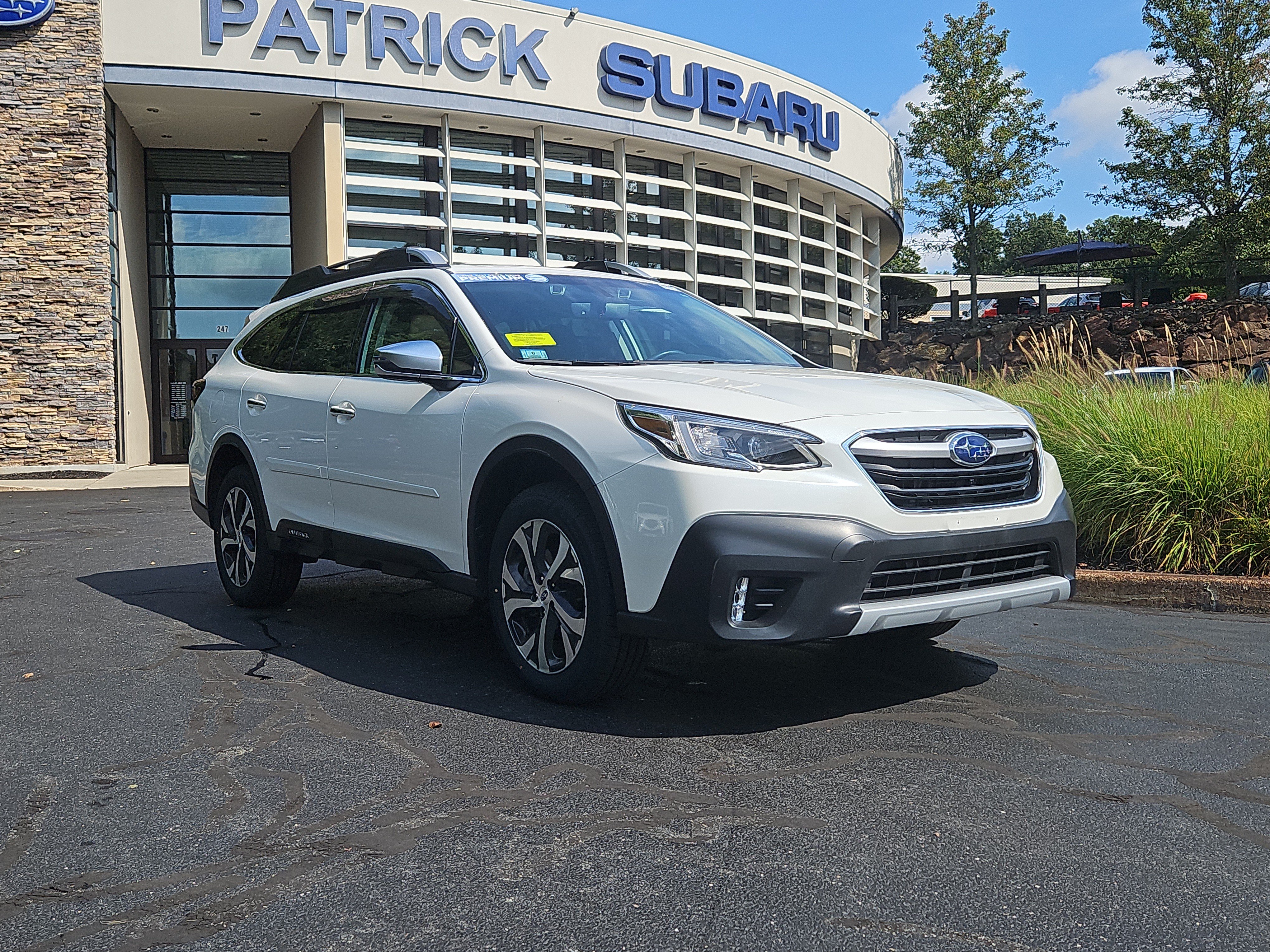 2022 Subaru Outback Touring Touring CVT