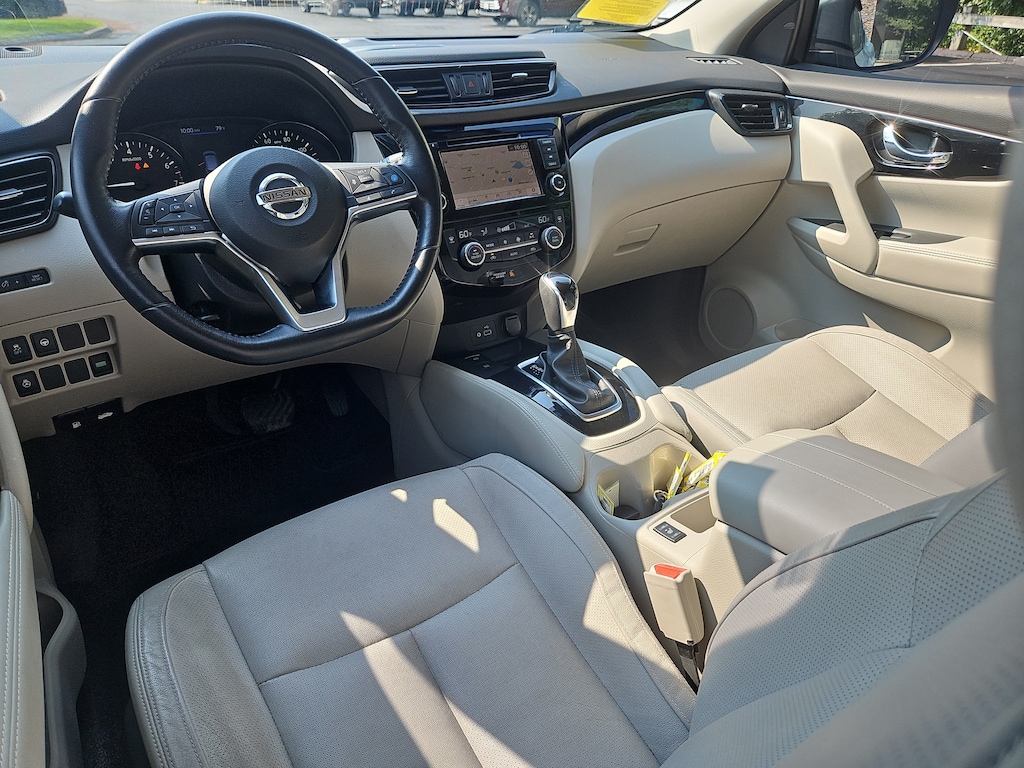 Used 2019 Nissan Rogue Sport SL FWD SL