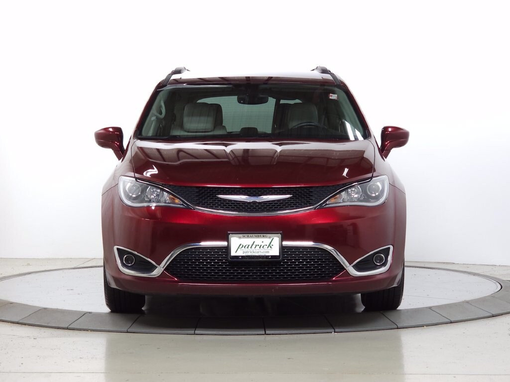Used 2017 Chrysler Pacifica Touring L Plus Minivan/Van