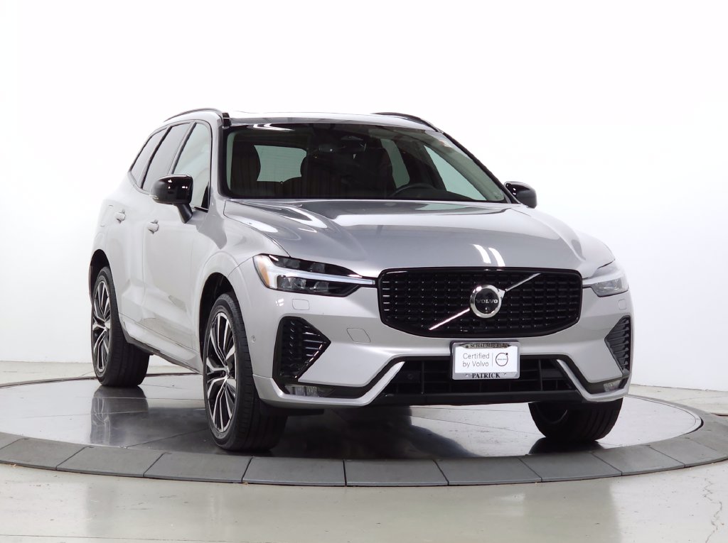 Used 2024 Volvo XC60 B5 Plus Dark SUV YV4L12RL3R1812125 for Sale in Schaumburg, IL at Patrick Volvo Cars