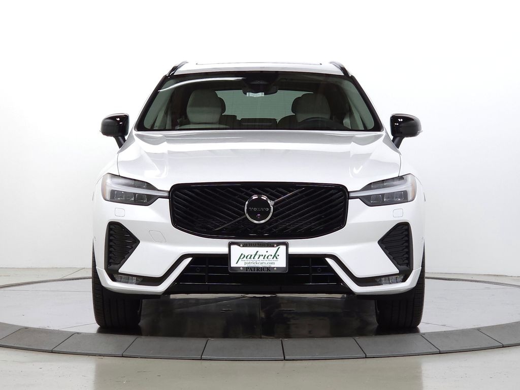 New 2026 Volvo XC60 B5 Ultra SUV