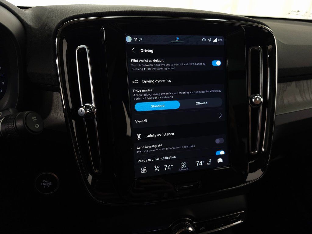 2026 Volvo XC40 Ultra - Photo 19