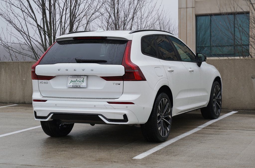 New 2026 Volvo XC60 plug-in hybrid T8 Ultra SUV