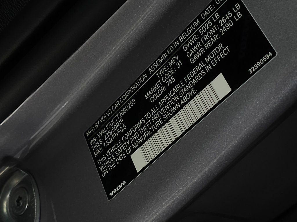 2026 Volvo XC40 Plus - Photo 27